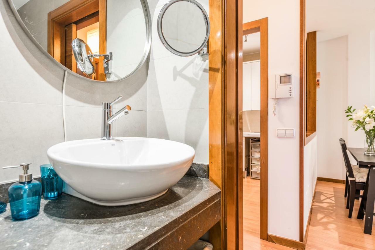 Apartmán Waou Gran Via I - Alquiler Corta Duracion Madrid Exteriér fotografie